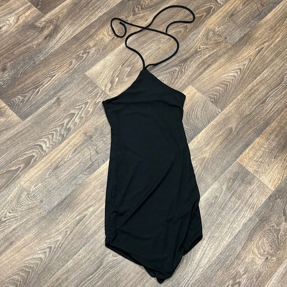 Helena Critchley x Missguided Black Rib Asymmetric Halter Mini Dress size 0 - Picture 2 of 4